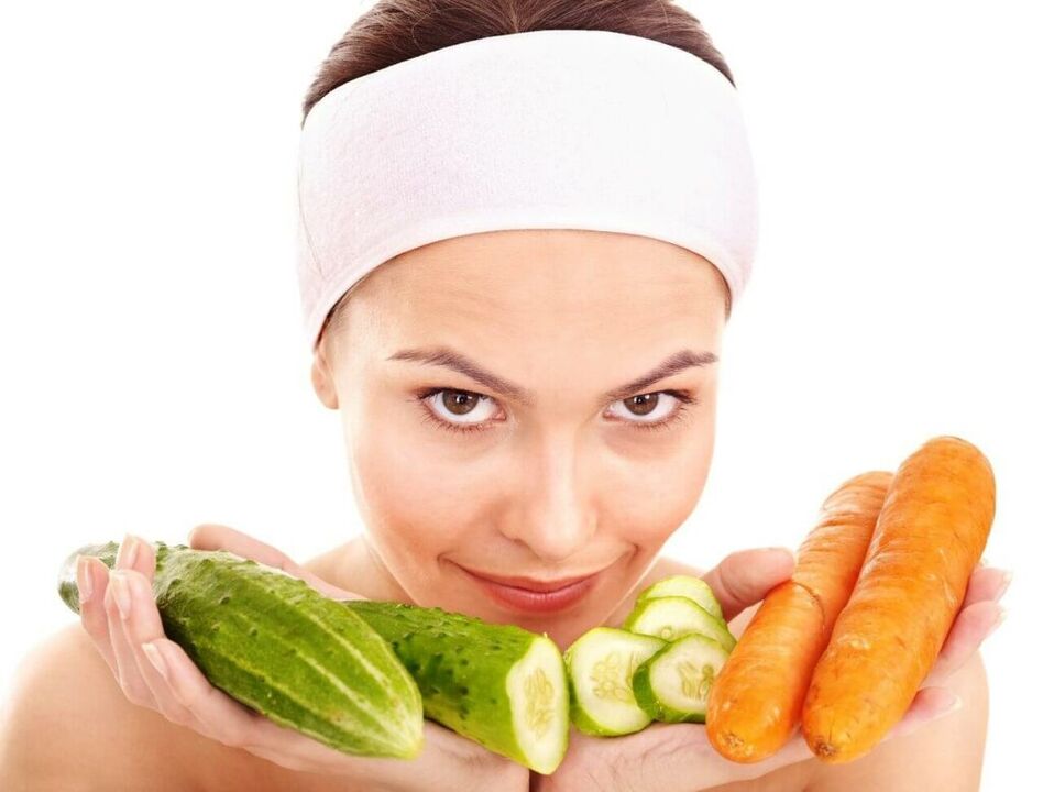 黄瓜和胡萝卜使皮肤恢复活力